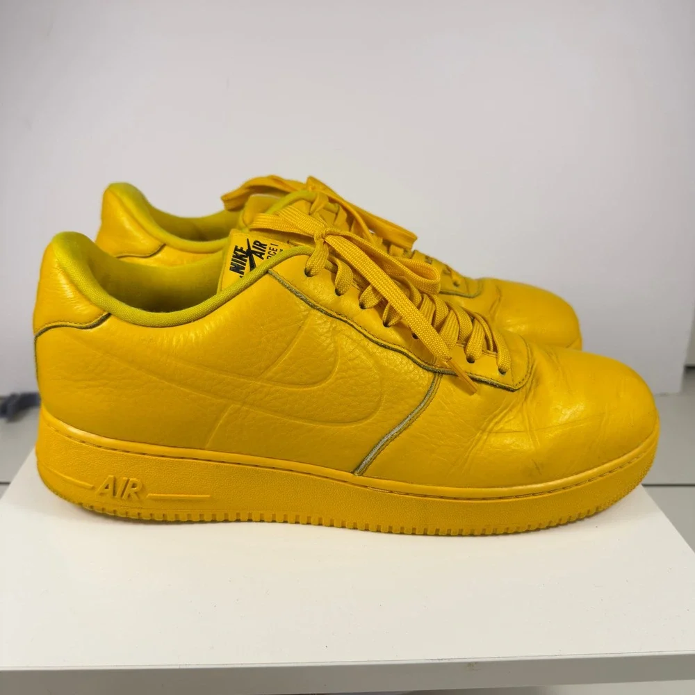 Nike Air Force 1 Low Waterproof Mens Size 13 University Gold 307109-771 Sneaker